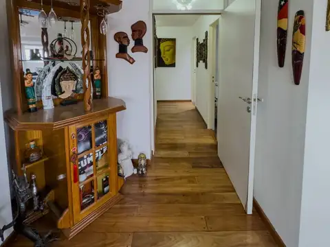 Departamento 5 ambientes con 3 baños