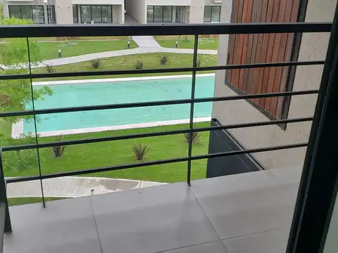 Alquiler  3 ambientes, con Balcon Aterrazado, Parrilla y Pileta