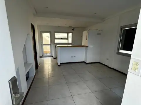 Departamento en Alquiler en San Carlos, $ 850.000
