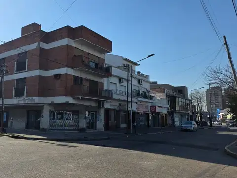 Local en Venta 50 años