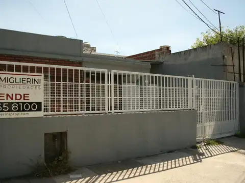 Casa Americana 4 Amb - Zona Industrial - Hurlingham