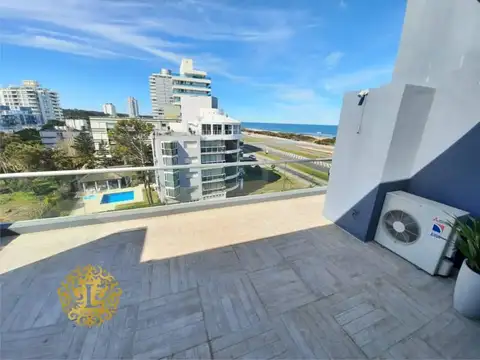 Departamento 5 ambientes con 3 baños
