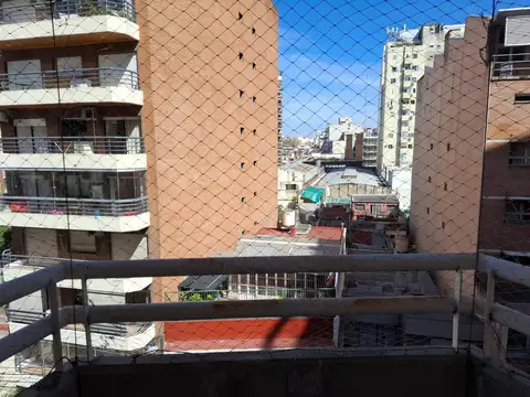 Departamento en Alquiler con 1 cochera
