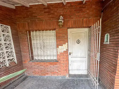 Casa en Venta en Temperley, USD 65.000