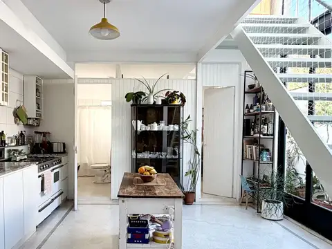 Depto Tipo Casa en Venta en Belgrano R, USD 330.000