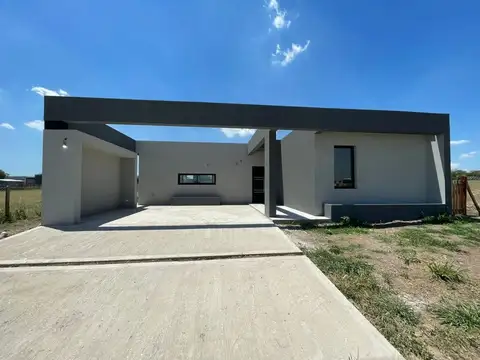 Casa a estrenar San Sebastian Area 13