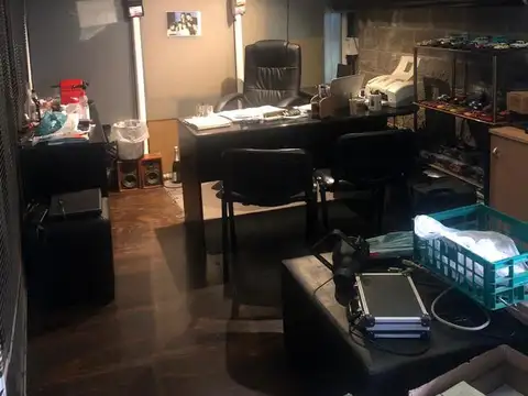 Local en Venta 40 años