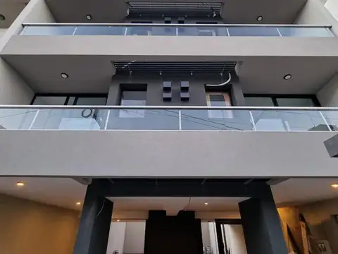 VENTA DEPARTAMENTO 2 AMBIENTES EN CASTELAR SUR 
