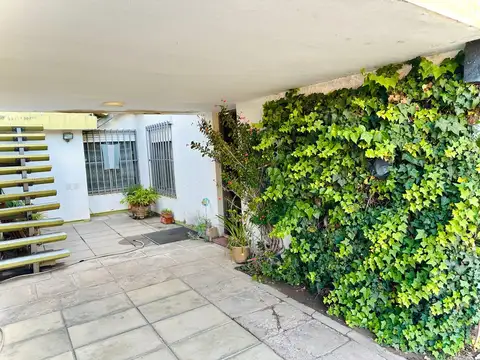 Casa en Venta en Parque Vélez Sarsfield, USD 85.000