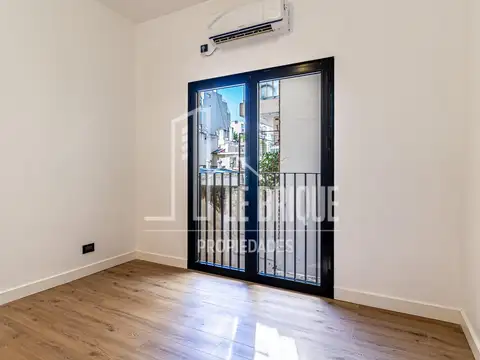 Amenabar 1900, Piso 1