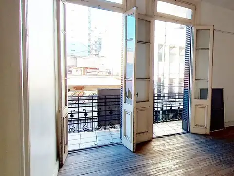 Depto Tipo Casa en Venta 56 años
