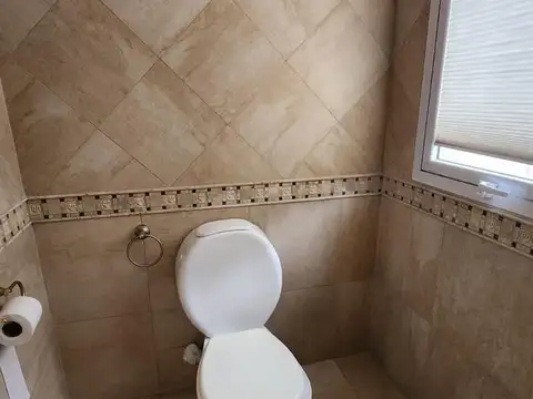 Casa en Venta en Solar Del Bosque, USD 298.000