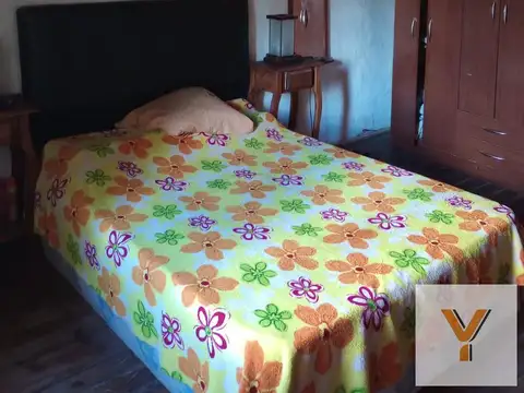 Casa 3 ambientes con 1 baño