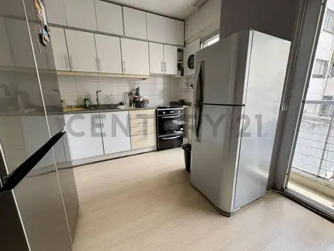 Departamento en Venta en Balvanera, USD 215.000