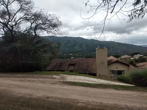 VENTA TERRENO LA HOYADA DE CASTELLANOS SAN LORENZO