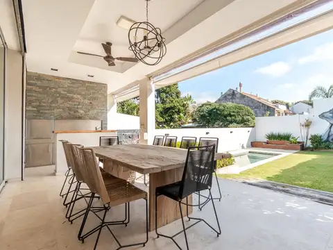 Casa 5 ambientes con 5 baños