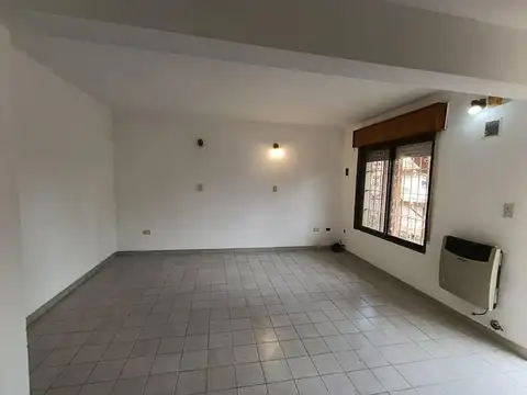Salk 100, Piso 2