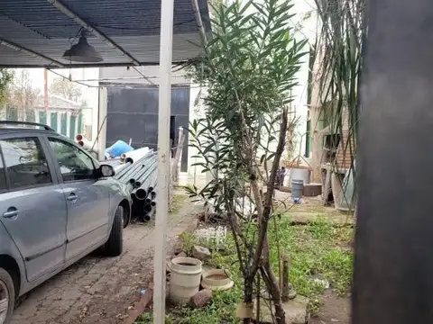 Olegario Victor Andrade 700