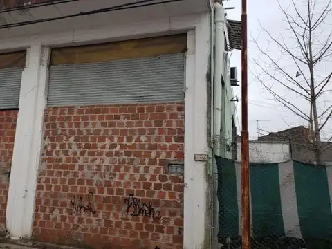 Galpón - Venta - Argentina, Bella Vista - Olegario Victor Andrade 700