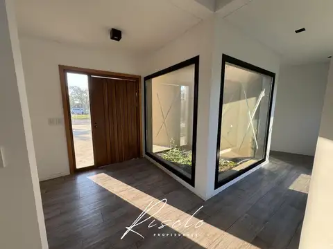Casa en Venta en San Matias, USD 260.000