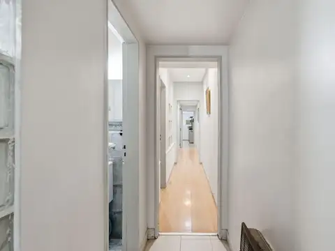 Casa amplia de 4 ambientes con jardín en Martínez