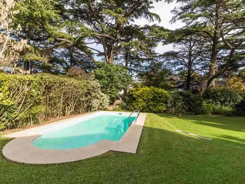 Venta casa en El Barranco Country Club, Pilar.