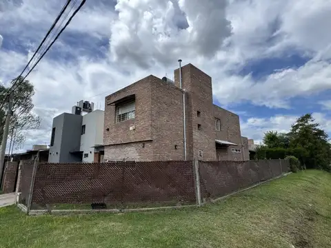 CASA LAS ACEQUIAS DEL AIRE