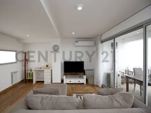 DEPARTAMENTO EN VENTA EN LA PLATA DE 3 DORMITORIOS CON COCHERA
