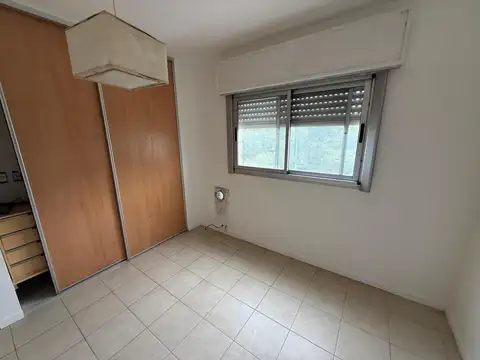Departamento en Alquiler en Zarate, $ 700.000