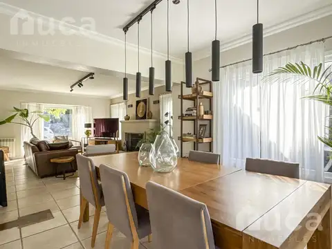 Casa en Venta en Los Ceibos, USD 520.000