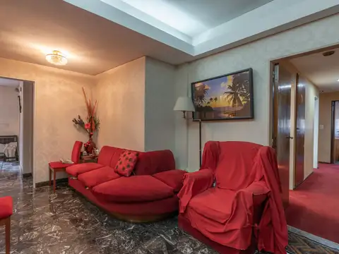 Departamento en Venta de 4 dormitorios