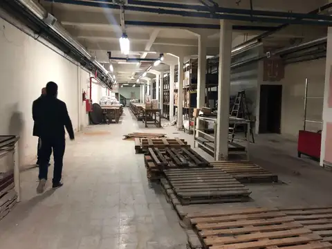 Galpon en Alquiler A Estrenar