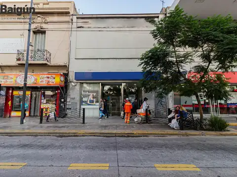 Local en liniers