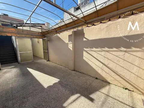 Depto Tipo Casa en Venta de 4 ambientes