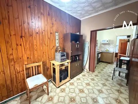 Depto Tipo Casa 4 ambientes con 2 baños