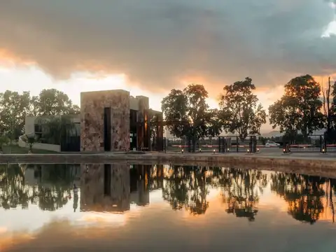 ULTIMOS LOTES EN  QVATTRO VIAMONTE CHACRAS DE CORIA