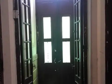 Casa en esquina 4 ambietes - terraza