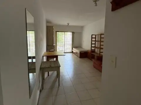Acasusso 654 , Piso 1