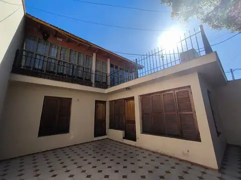Alquiler comercial gran casa maipu centro