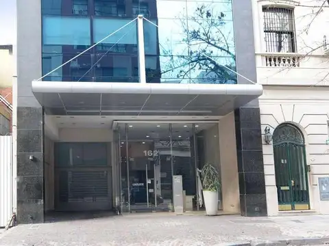 Oficina en Alquiler en Monserrat, USD 25.000