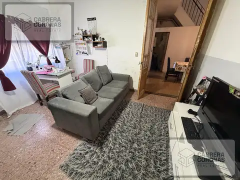 Depto Tipo Casa en Alquiler 40 años