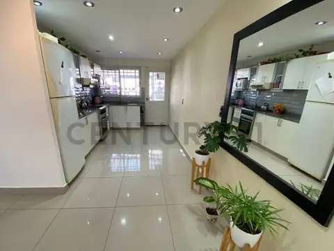 Depto Tipo Casa en Venta en Ramos Mejía Norte, USD 114.900
