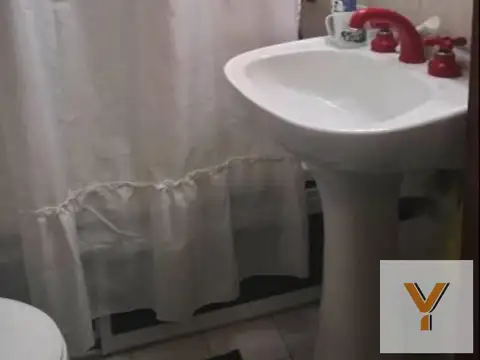 Departamento 4 ambientes con 3 baños