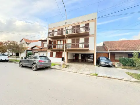 Venta departamento 3 ambientes Miramar