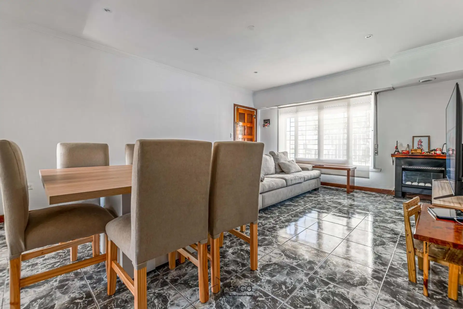 Casa en venta 4 ambientes Colinas de Peralta Ramos con Pileta