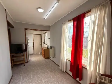 Casa en Venta con 5 cocheras