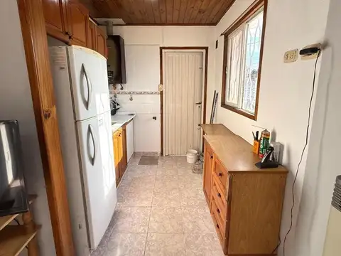 CASA   LOTE CONTIGUO EN VENTA EN J. MÁRMOL