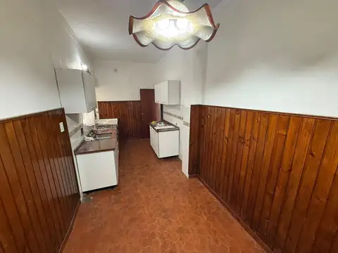 Casa de uso comercial 3 ambientes Alquiler Ramos Mejía