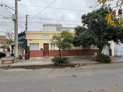 IDEAL RENTISTAS -CASA EN VENTA BARRIO YAPEYU  LOCAL COMERCIAL  DEPARTAMENTOS