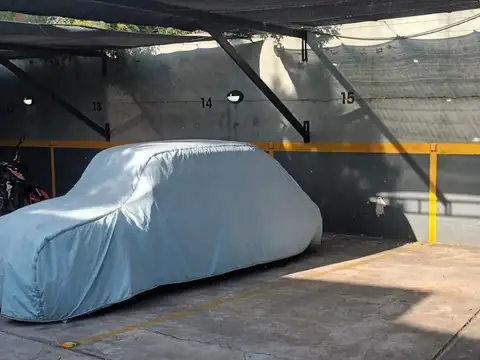 Cochera cubierte en Venta Villa Devoto